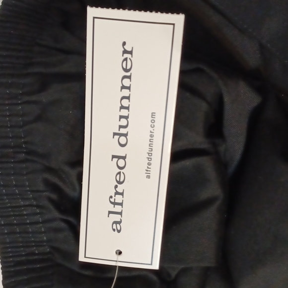 Women's Alfred Dunner Classics Black Proportioned Medium Twill Pants - Picture 3 of 12